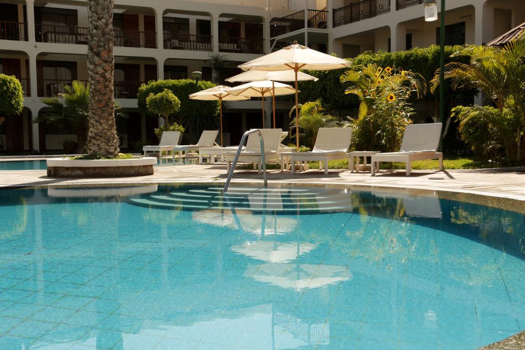 Hotel Villa De Valverde Ica Bagian luar foto