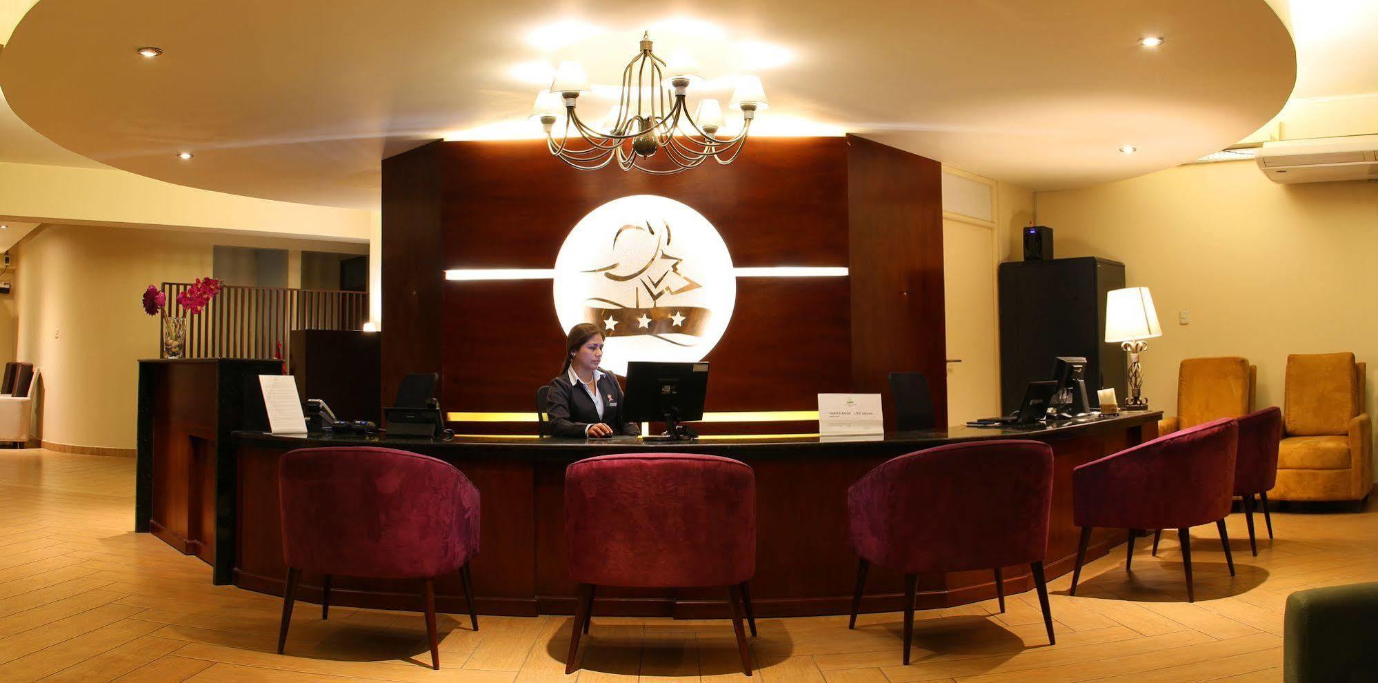 Hotel Villa De Valverde Ica Bagian luar foto